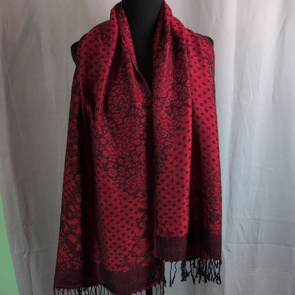 Pashmina Red and Black Oversized‎ Geometric Wrap with Fringe O/S Wool/Silk - Picture 3 of 6